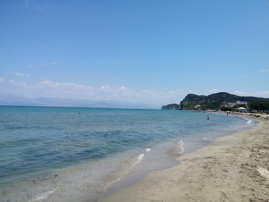 Beautiful Nearby Beach House With Garden, Private Pool And Large Yard Сідарі Екстер'єр фото